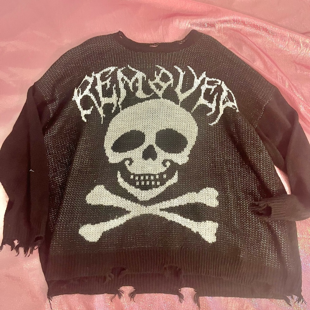 Black Distressed Skull Sweater